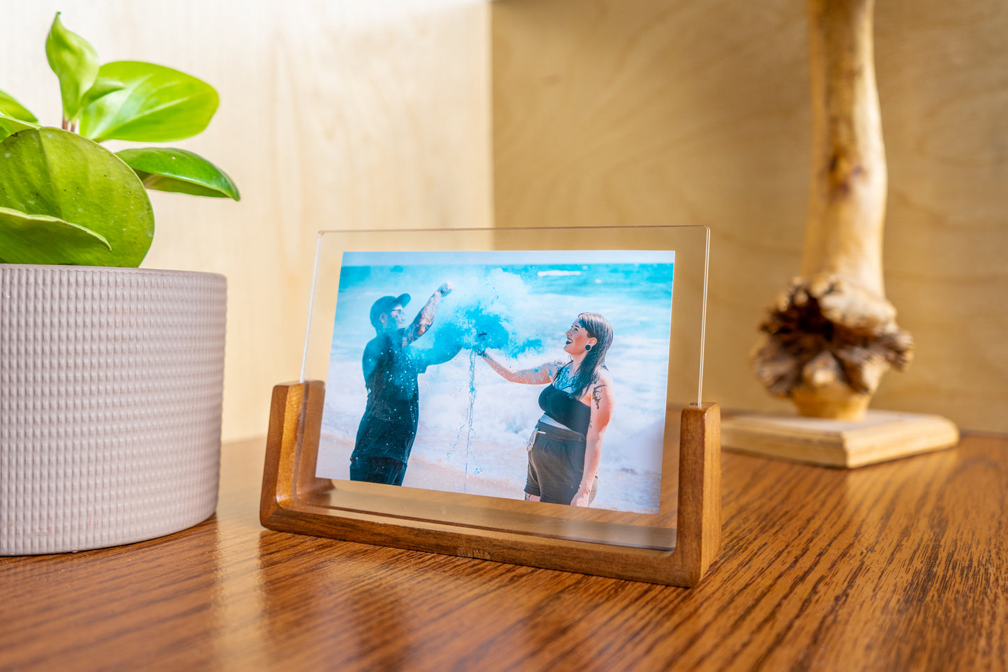 Augmented Reality Frame